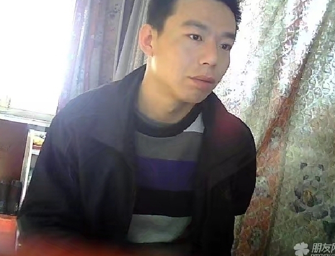 向钱奔跑的第一张照片--聊城残疾人相亲网